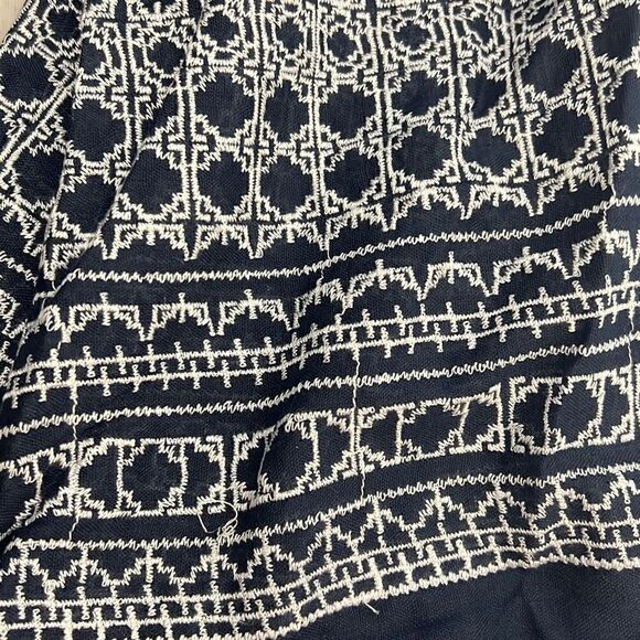 Quagga Green Label Women's Pompom Accent Scarf In Blue One Size NWT - Picture 8 of 12